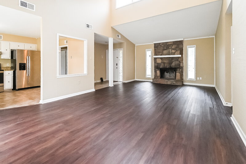 1,780/Mo, 7914 Terry Franklin Dr Bartlett, TN 38133 Living Room View