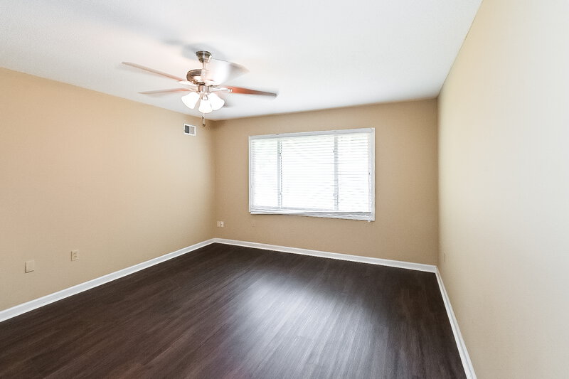 1,780/Mo, 7914 Terry Franklin Dr Bartlett, TN 38133 Main Bedroom View