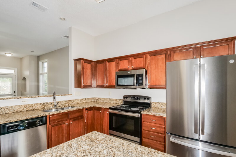 1,600/Mo, 1547 Wynne Grove Dr Cordova, TN 38016 Kitchen View