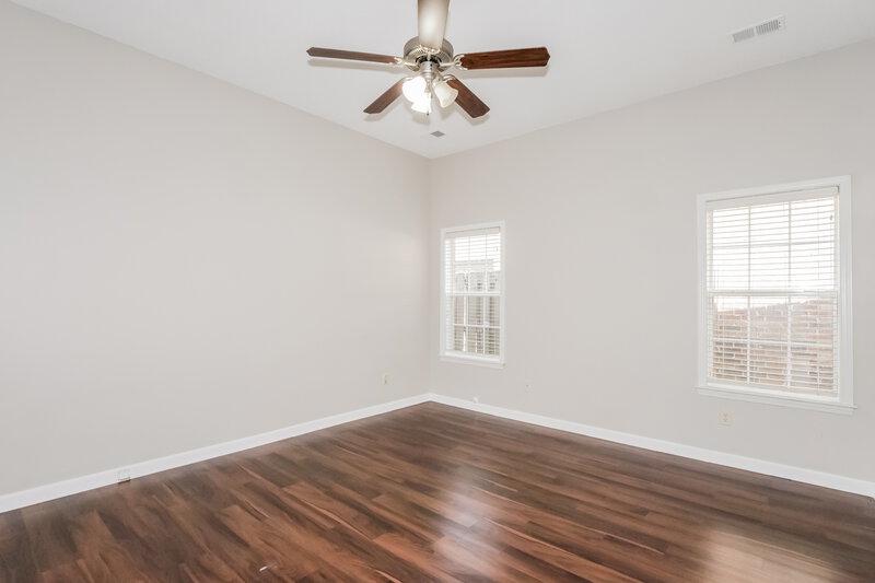 1,600/Mo, 1547 Wynne Grove Dr Cordova, TN 38016 Main Bedroom View