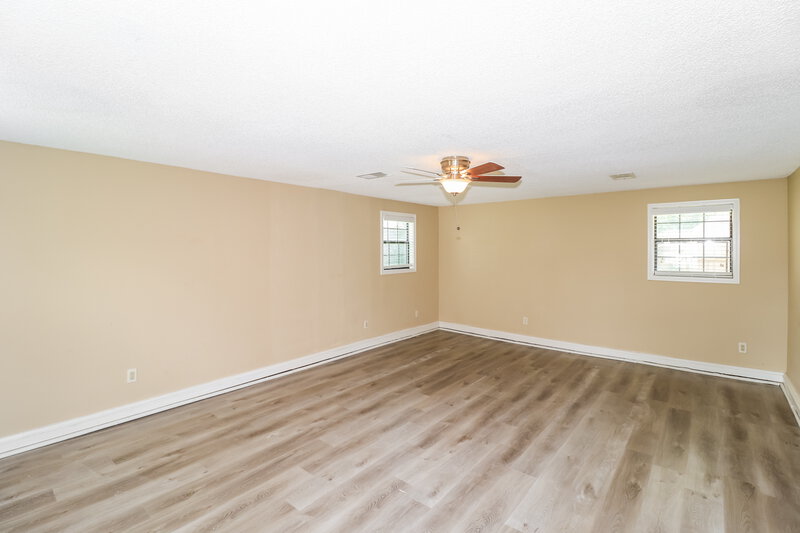 2,450/Mo, 6257 Sylva Rena Dr Memphis, TN 38134 Main Bedroom View