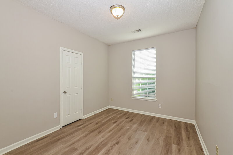 1,550/Mo, 3918 Autumn Harvest Ln Memphis, TN 38125 Bedroom View 2