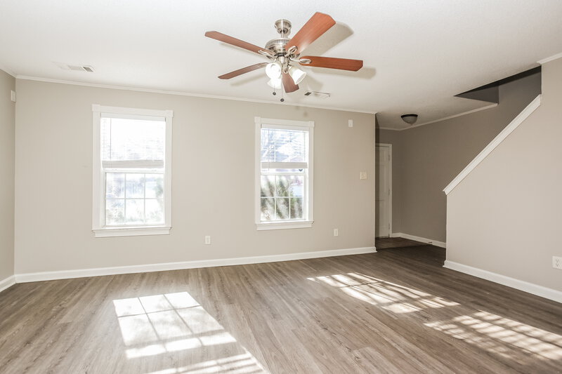 1,575/Mo, 7182 Charlton Way Cordova, TN 38018 Living Room View 2