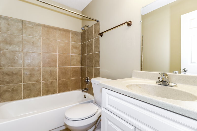 1,690/Mo, 5711 Redford Ave Memphis, TN 38135 Bathroom View