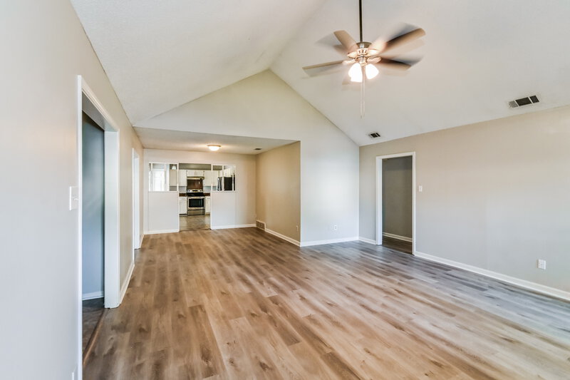 1,720/Mo, 4864 Barkshire Dr Memphis, TN 38141 Dining Room View