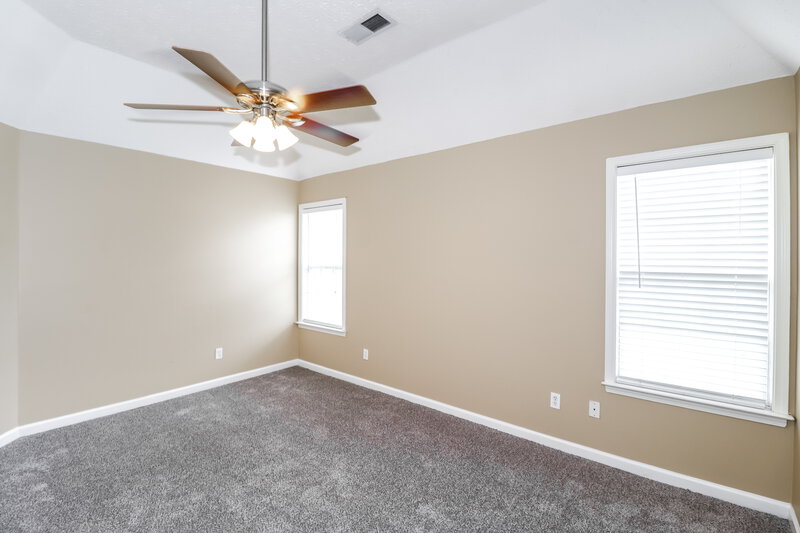 1,890/Mo, 1402 Leery Cove Cordova, TN 38016 Main Bedroom View 2