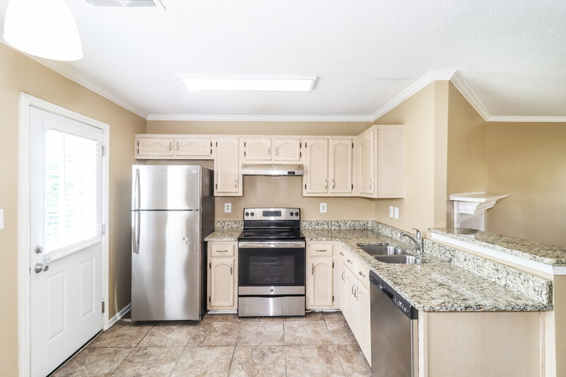 1,730/Mo, 8900 Fulton Cove Memphis, TN 38016 Kitchen View