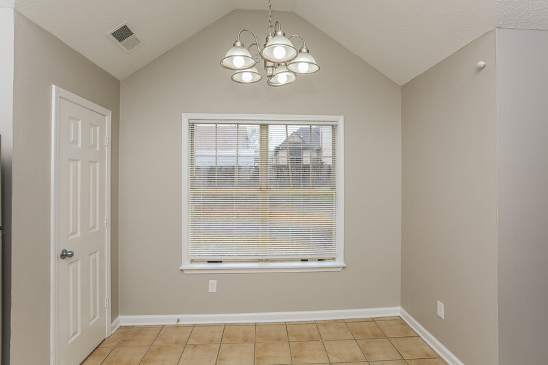 2,340/Mo, 2785 Van Leer Dr Memphis, TN 38133 Breakfast Nook View