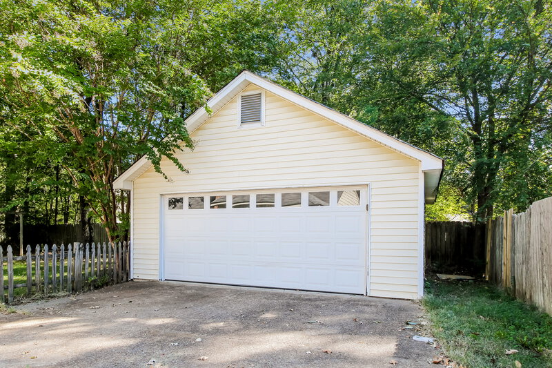 1,980/Mo, 2234 Webbing Dr Cordova, TN 38016 Side View