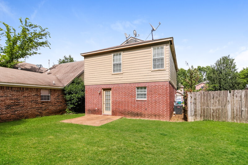 1,685/Mo, 1209 Calebs Ridge Dr Cordova, TN 38018 Rear View 2