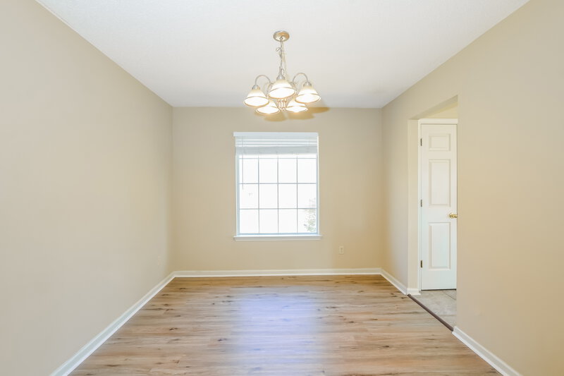 1,865/Mo, 6929 Country Walk Dr Cordova, TN 38018 Dining Room View