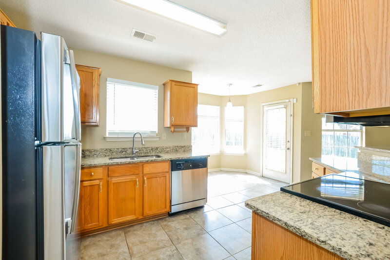 1,865/Mo, 6929 Country Walk Dr Cordova, TN 38018 Kitchen View