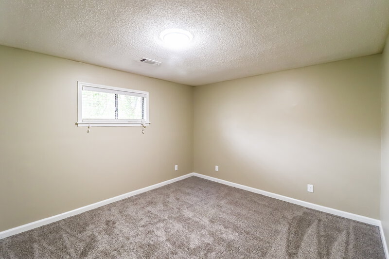 1,800/Mo, 4784 Ross Rd Memphis, TN 38141 Main Bedroom View