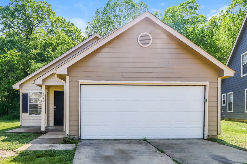 1,800/Mo, 4680 Waterfront Oak Dr Memphis, TN 38128 External View