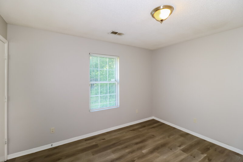 1,800/Mo, 4680 Waterfront Oak Dr Memphis, TN 38128 Bedroom View 2