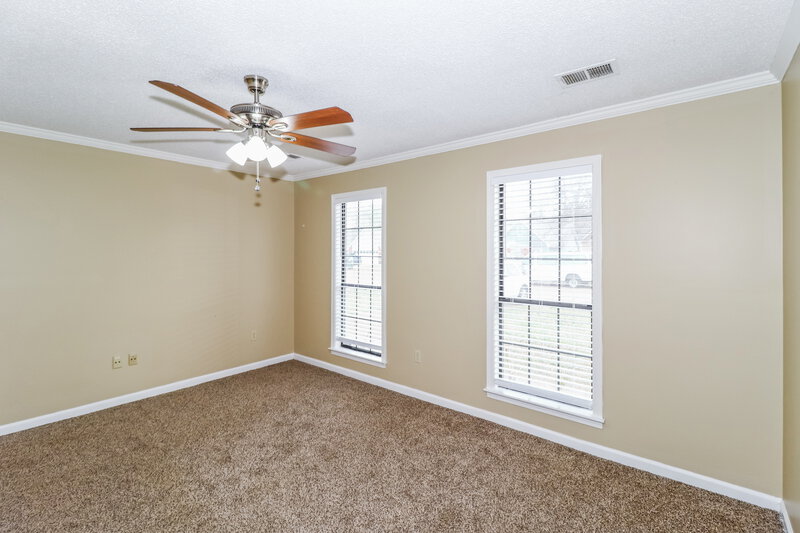 1,635/Mo, 2691 Country Lawn Cove Memphis, TN 38133 Main Bedroom View 2