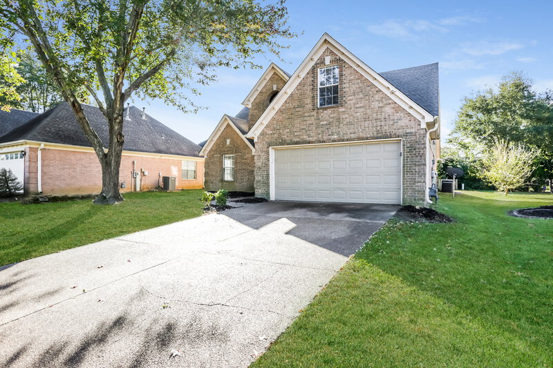 1,980/Mo, 6281 Lake View Cove Bartlett, TN 38135 Front View 4