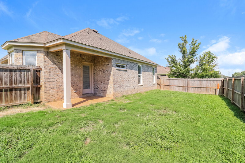 2,540/Mo, 9259 Windy Meadow Ln Cordova, TN 38016 Rear View