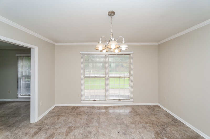 1,625/Mo, 7826 Winward Ln Memphis, TN 38119 Dining Room View