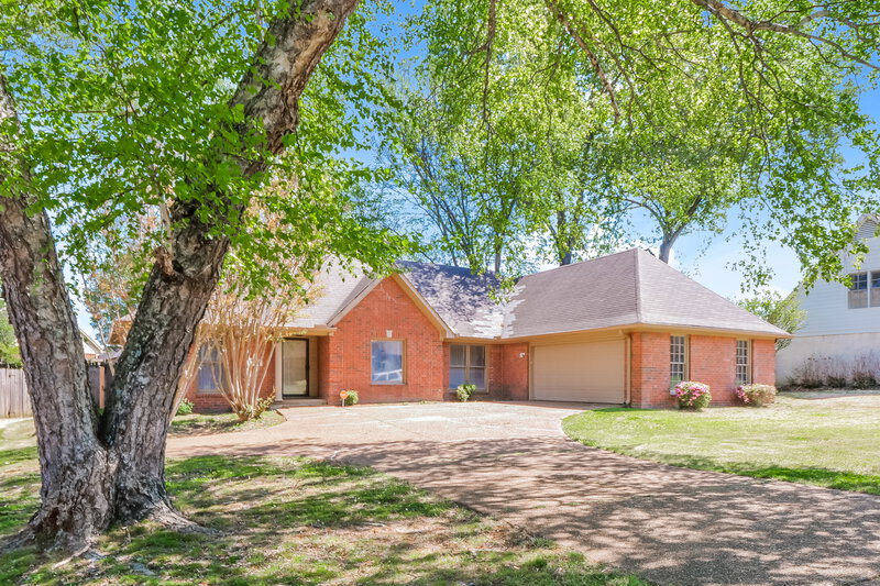 2,020/Mo, 4264 W Thunderstone Circle Memphis, TN 38125 External View