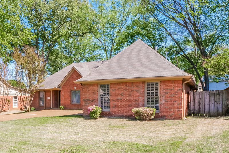 2,020/Mo, 4264 W Thunderstone Circle Memphis, TN 38125 Front View