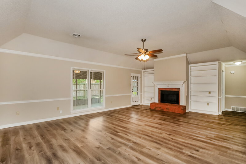 2,020/Mo, 4264 W Thunderstone Circle Memphis, TN 38125 Living Room View