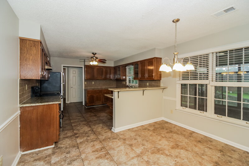 2,050/Mo, 405 Locust Grove Dr Cordova, TN 38018 Breakfast Nook View