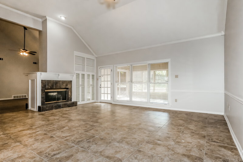 2,410/Mo, 2279 Hickory Path Dr Cordova, TN 38016 Living Room View 2