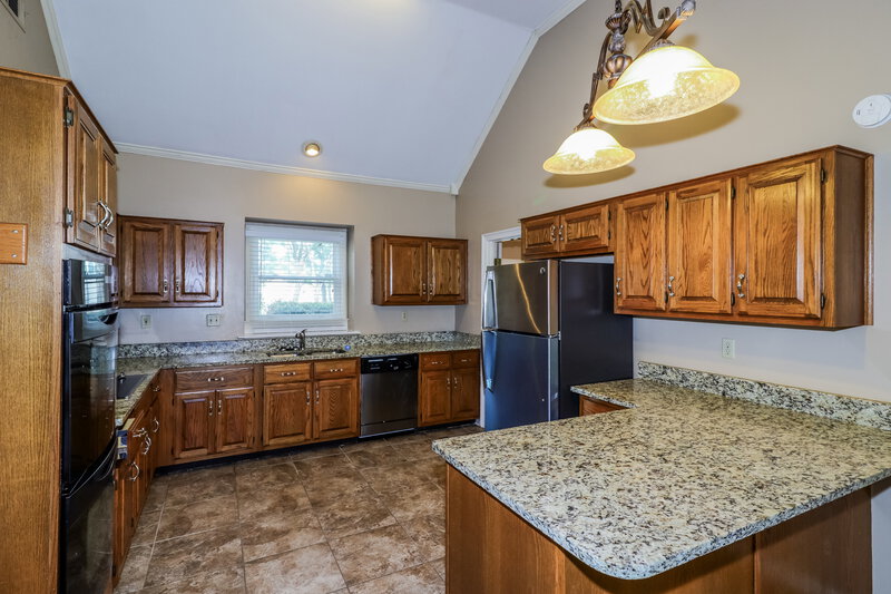 2,310/Mo, 2279 Hickory Path Dr Cordova, TN 38016 Kitchen View 2