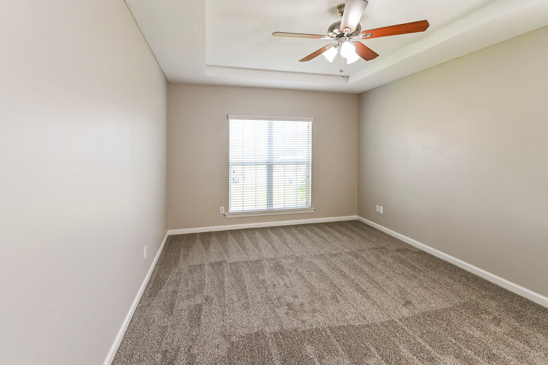 3,115/Mo, 4815 Half Moon Cove Memphis, TN 38125 Main Bedroom View