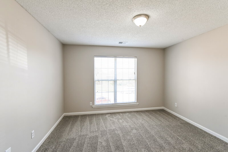 3,115/Mo, 4815 Half Moon Cove Memphis, TN 38125 Bedroom View