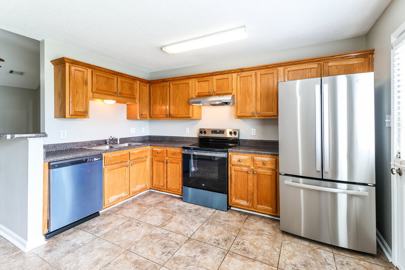 1,765/Mo, 1188 Lemasa Dr Cordova, TN 38018 Kitchen View