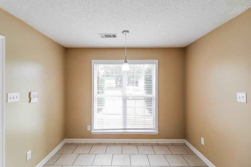 2,530/Mo, 1489 McAllen Cove Cordova, TN 38016 Breakfast Nook View