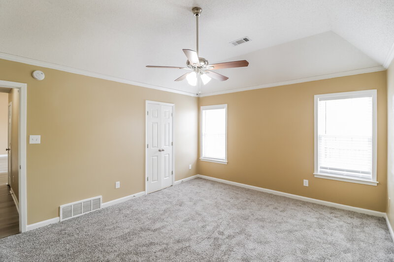 2,530/Mo, 1489 McAllen Cove Cordova, TN 38016 Main Bedroom View 2