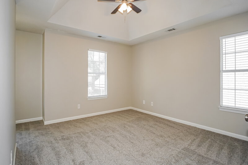 2,440/Mo, 5540 Mary Ln Arlington, TN 38002 Main Bedroom View