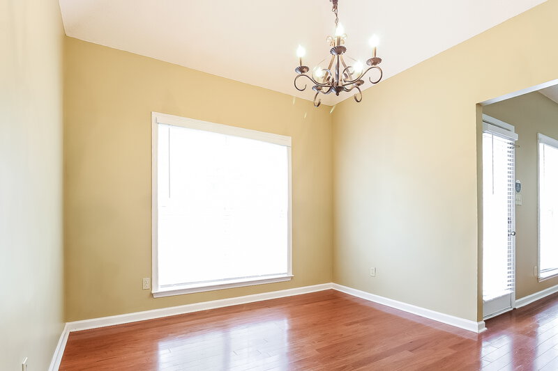 2,305/Mo, 10156 Lynham Dr Cordova, TN 38016 Dining Room View