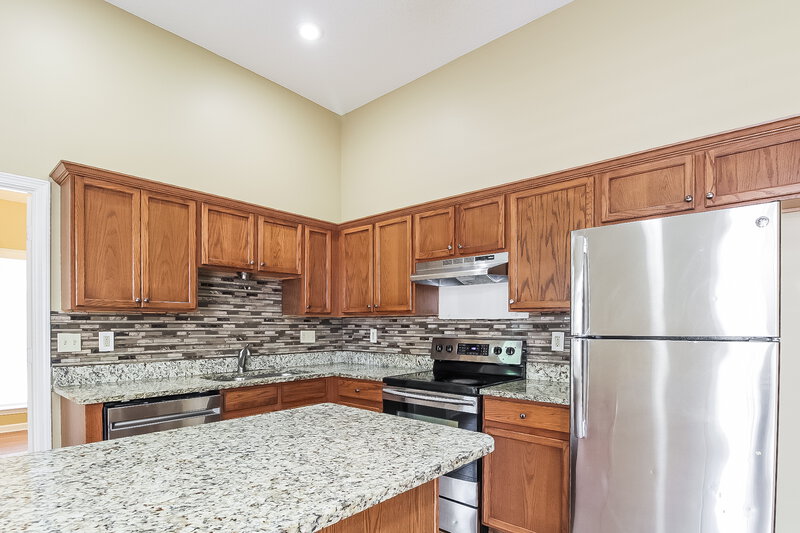 2,305/Mo, 10156 Lynham Dr Cordova, TN 38016 Kitchen View