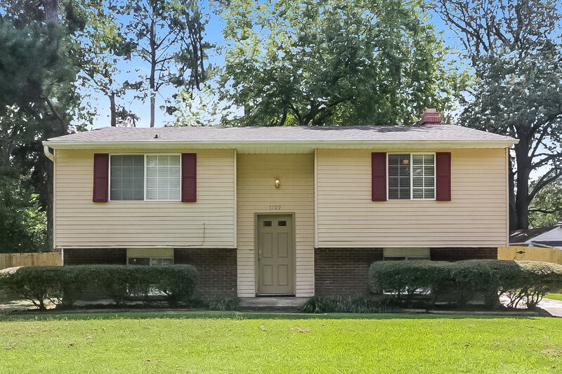 2,600/Mo, 7109 Centralia Rd Memphis, TN 38135 External View
