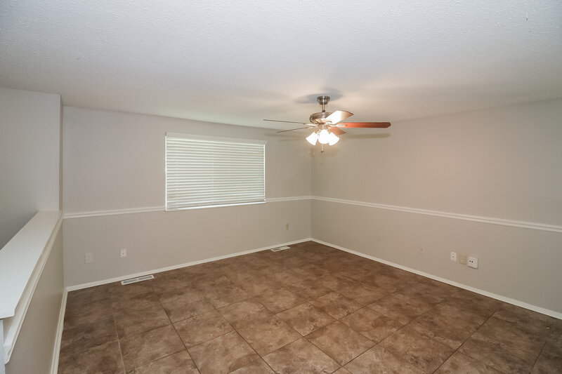 2,600/Mo, 7109 Centralia Rd Memphis, TN 38135 Living Room View