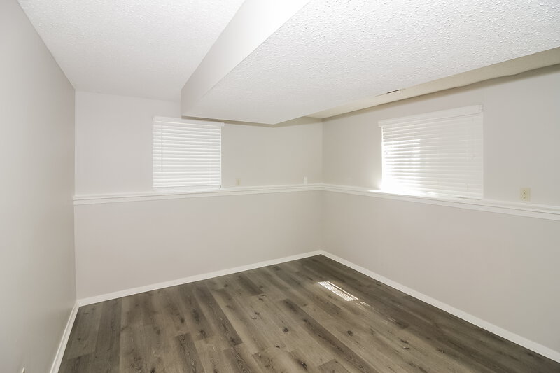 2,600/Mo, 7109 Centralia Rd Memphis, TN 38135 Main Bedroom View