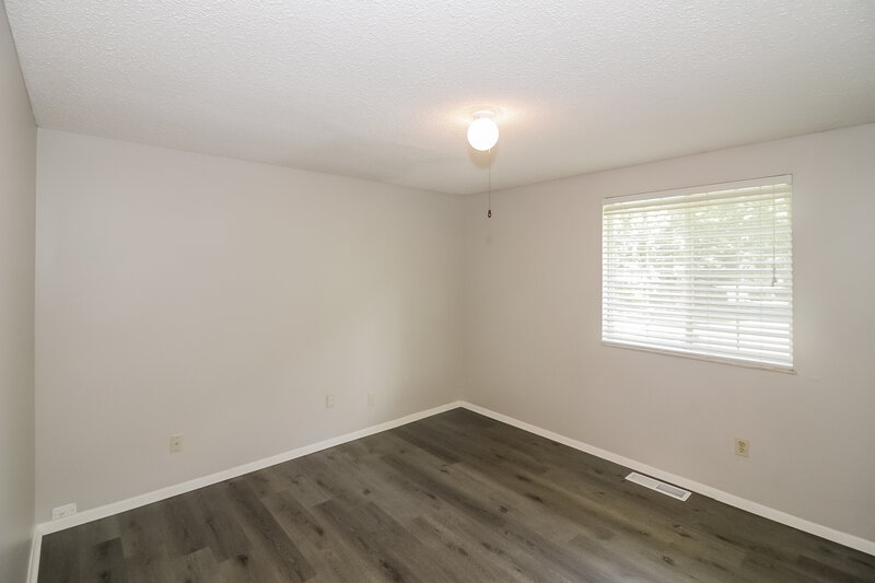 2,600/Mo, 7109 Centralia Rd Memphis, TN 38135 Bedroom View 3