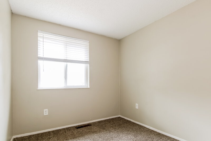 1,410/Mo, 4440 Indian Trail Dr Memphis, TN 38141 Bedroom View 3