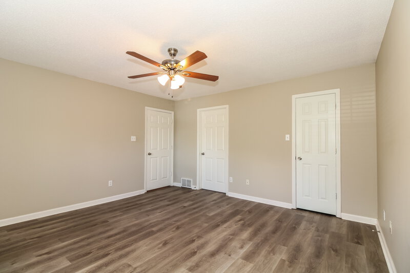 1,750/Mo, 7166 Charlton Way Cordova, TN 38018 Main Bedroom View 2