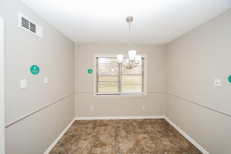 1,440/Mo, 5200 Scrivener Dr Memphis, TN 38134 Breakfast Nook View