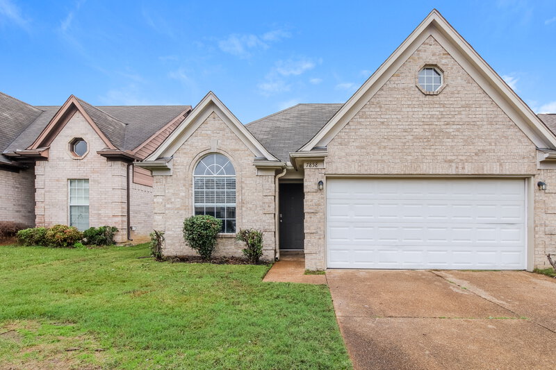 2,380/Mo, 7858 Fallstone Rd Memphis, TN 38125 External View