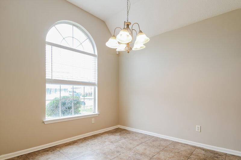 2,380/Mo, 7858 Fallstone Rd Memphis, TN 38125 Dining Room View