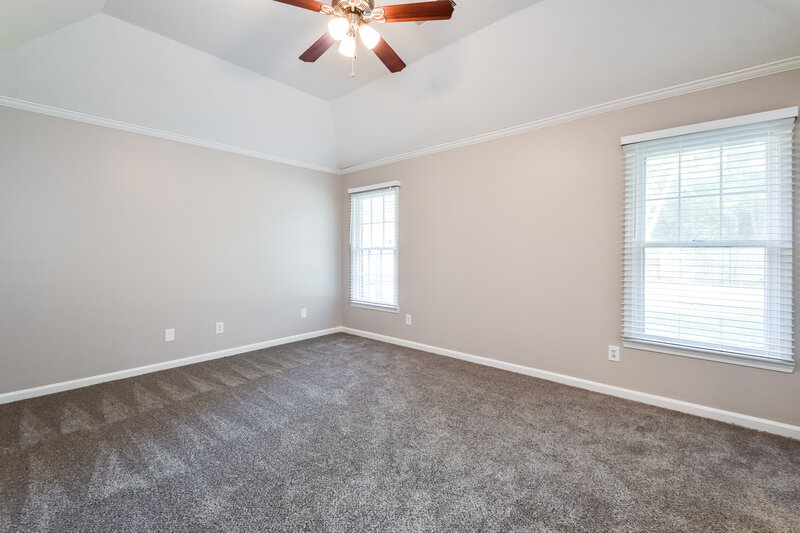 2,500/Mo, 7155 Abbey Cv Memphis, TN 38141 Main Bedroom View 2
