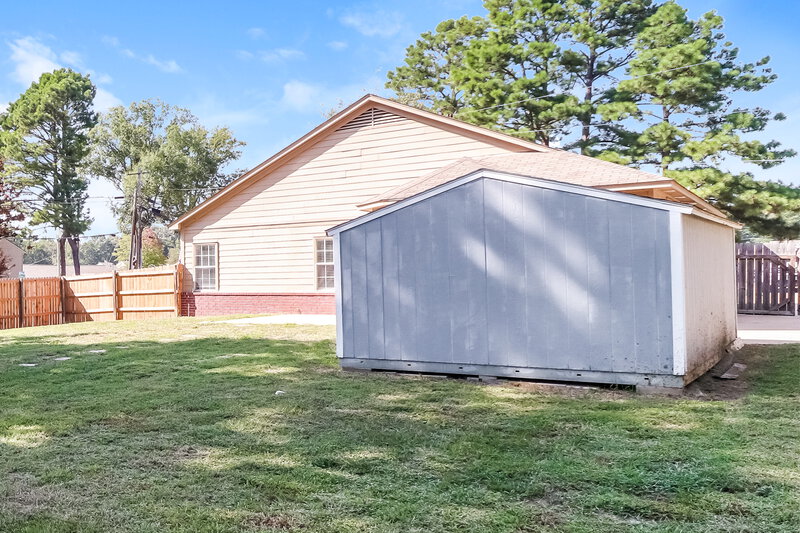 2,075/Mo, 105 Keough Rd Collierville, TN 38017 Rear View