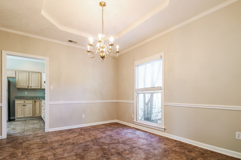 2,115/Mo, 1370 Cedar Hollow Dr Memphis, TN 38016 Dining Room View