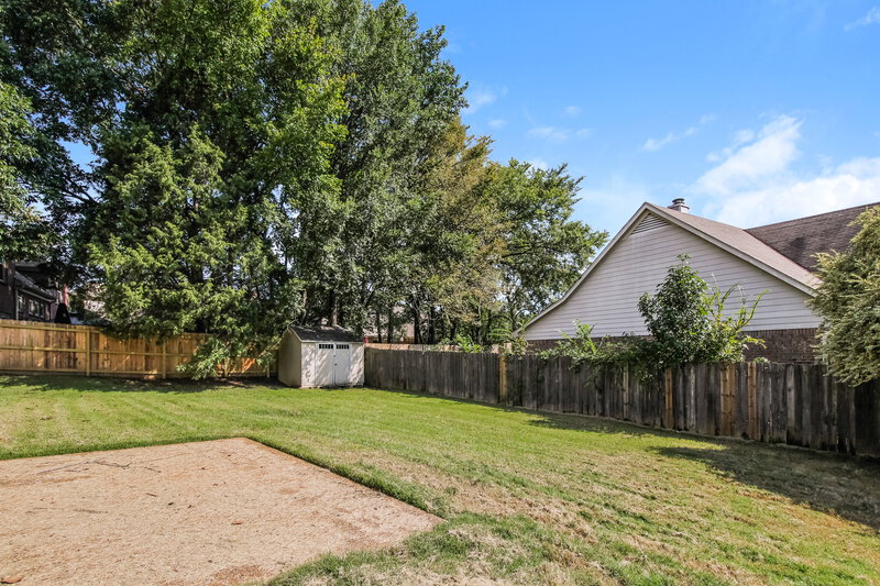 2,115/Mo, 1370 Cedar Hollow Dr Memphis, TN 38016 Exterior View